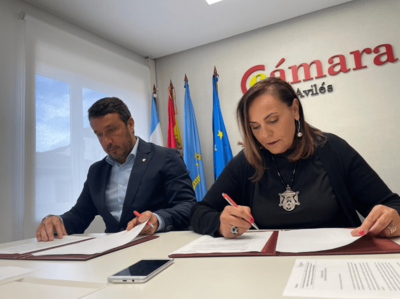 Firma de convenio con la Cámara - I Salón Hogar Sostenible